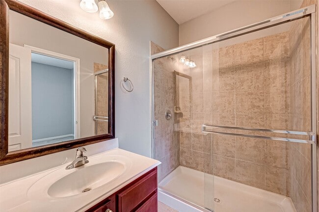 Building Photo - 26123 Parkman Grove Dr