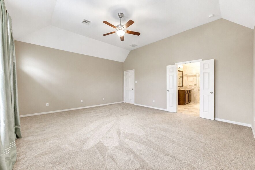Building Photo - 10604 Enclave Springs Ct