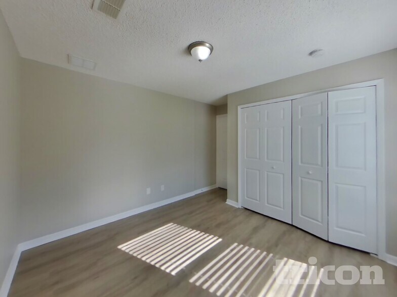 Building Photo - 2941 Grayton St