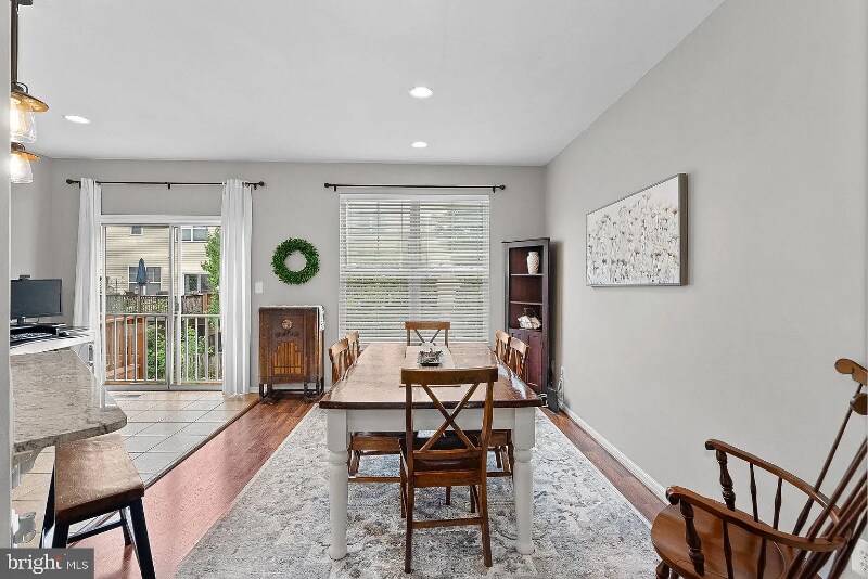Building Photo - 25378 Ashbury Dr
