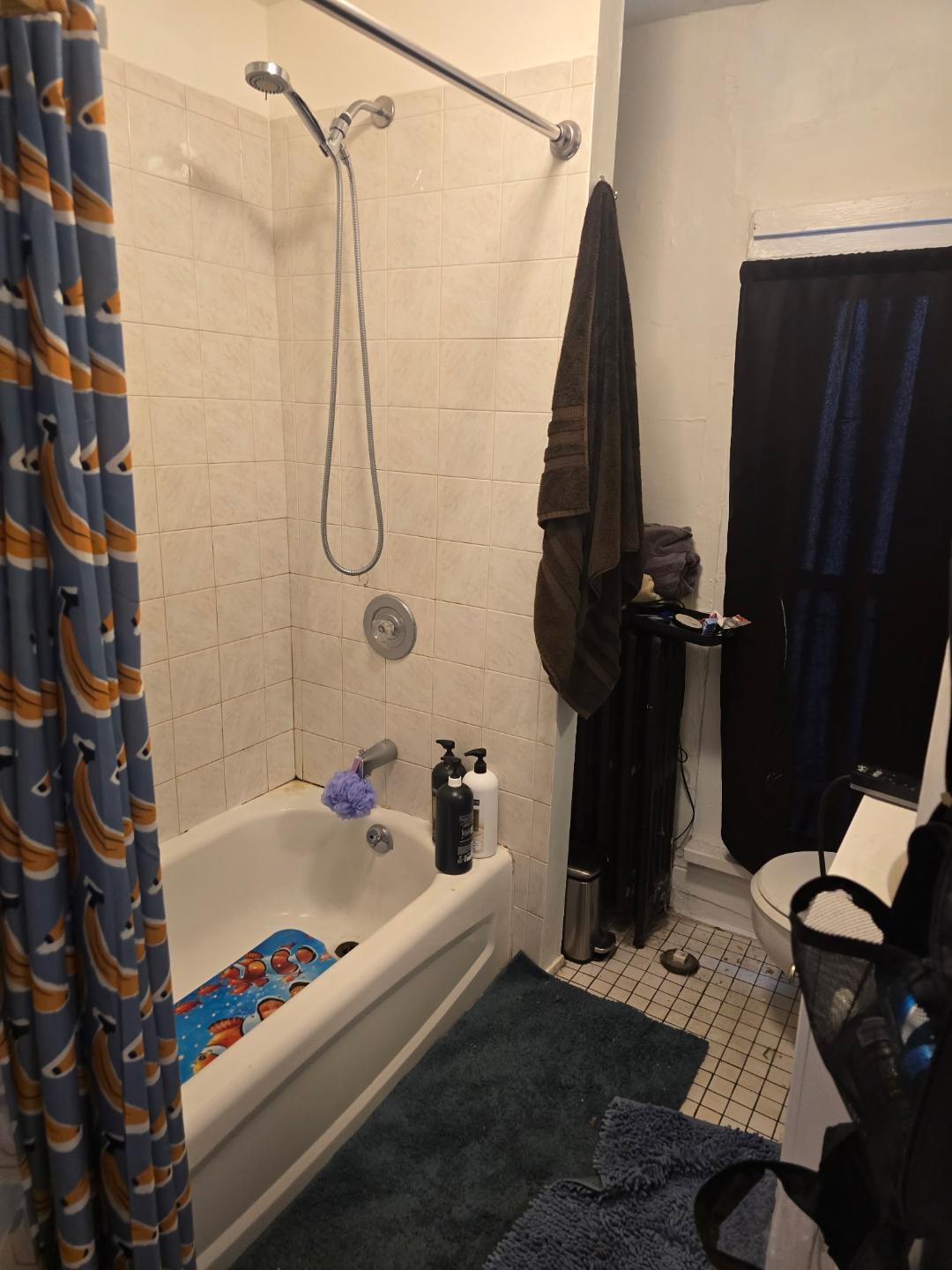 Building Photo - 110 Robinson St