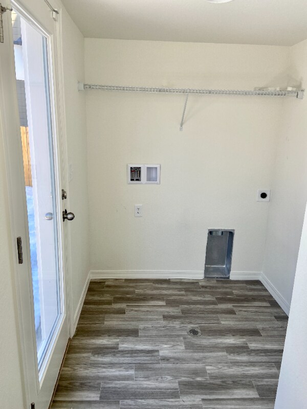 Building Photo - 706 Grissom Dr.