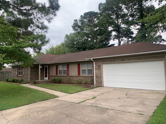 Building Photo - Wolfsnare Acres