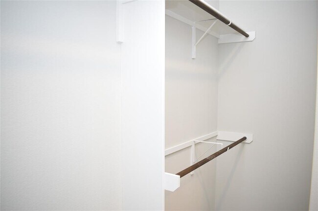 Building Photo - 11608 Murano Dr