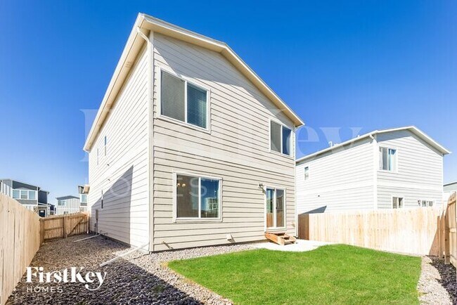 Building Photo - 11132 Murrelet Dr
