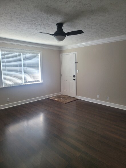 Building Photo - 373 Stone Mountain St