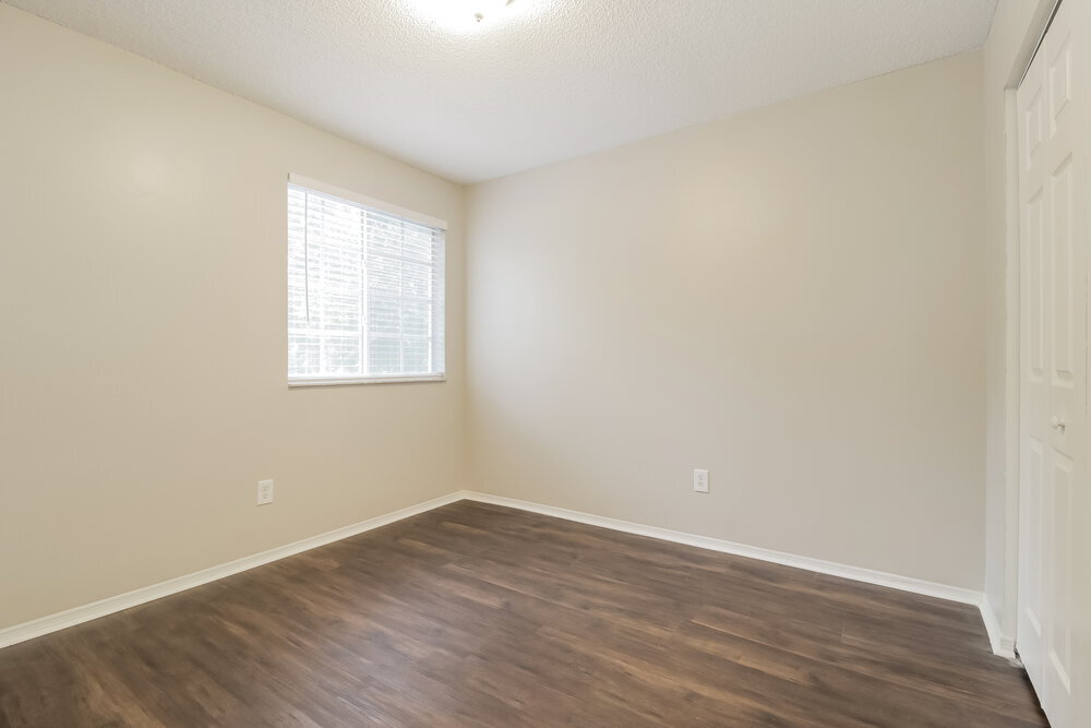 Building Photo - 766 Meadowside Ct