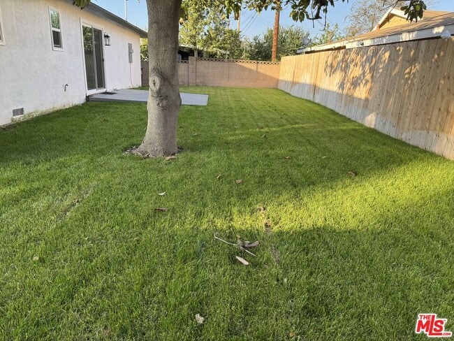 Building Photo - 801 Michael St