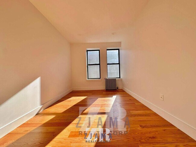 Building Photo - 410 Eastern Pkwy