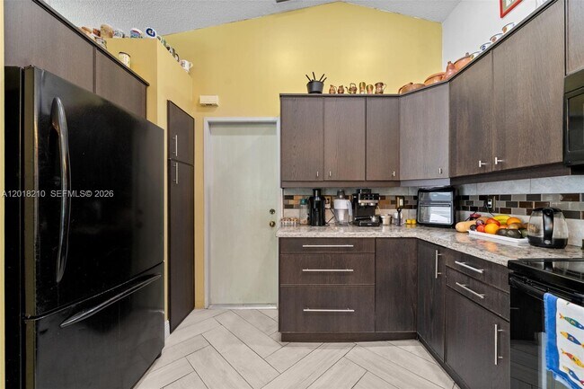 Building Photo - 4334 Mahogany Ridge Dr