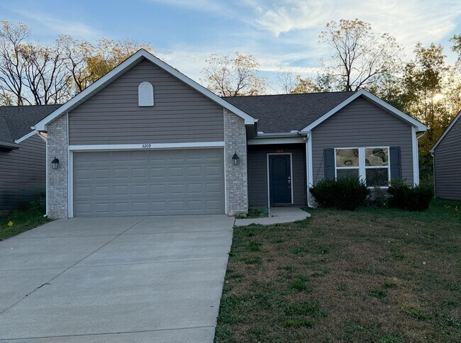 Primary Photo - Blackthorne Community...3 Bedroom 2 Bath