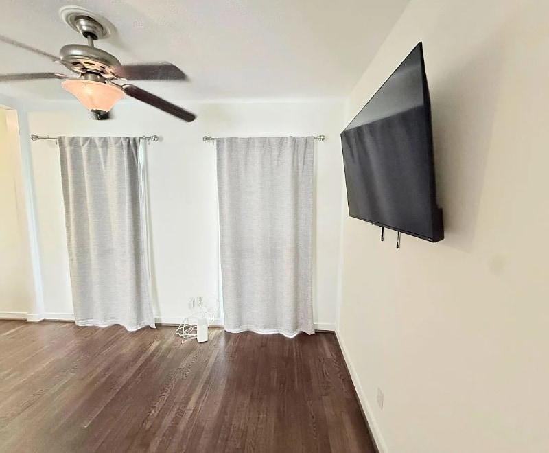 Building Photo - 1023 W Gardner St