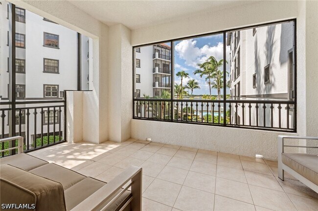 Building Photo - 10723 Mirasol Dr