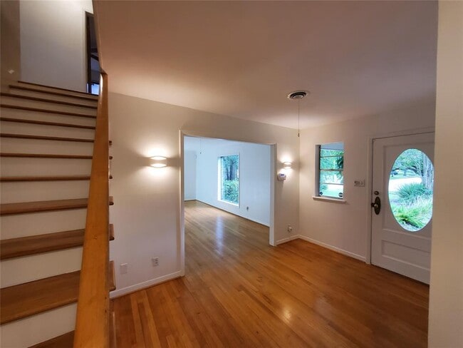 Building Photo - 6409 Edloe St