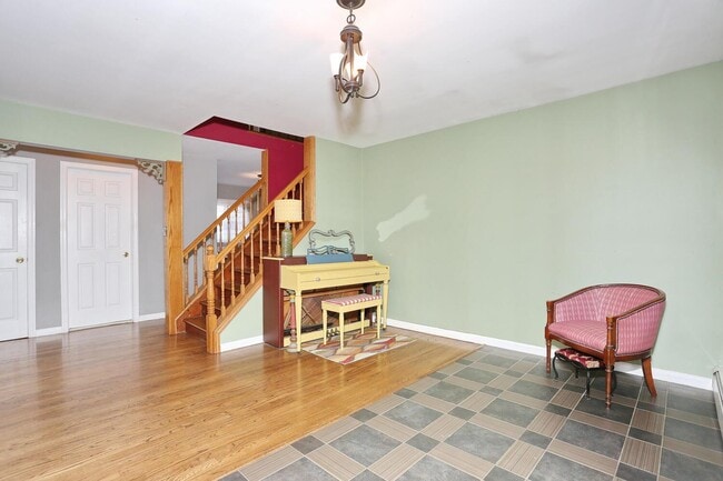 Building Photo - 16 Gerke Ave