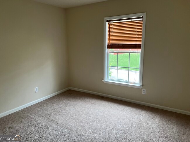 Building Photo - 509 Merrill Ln