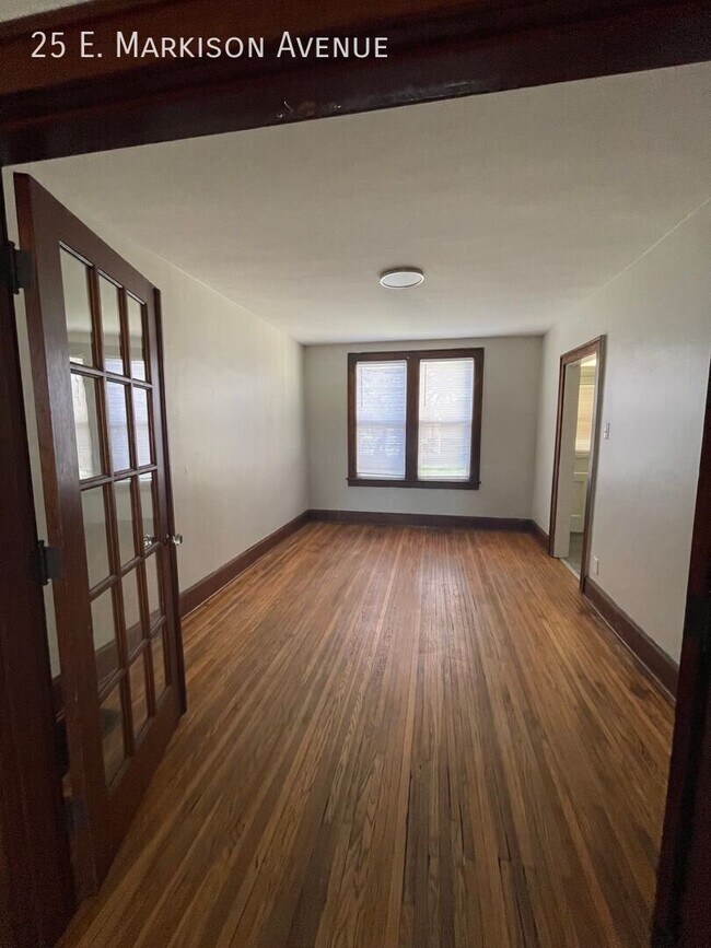 Building Photo - 25 E Markison Ave