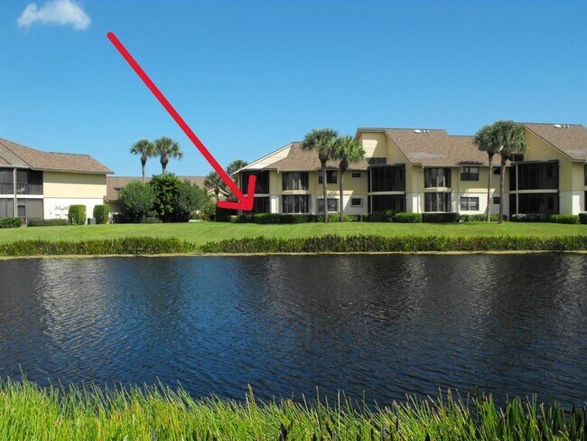 Building Photo - 16941 Waterbend Dr
