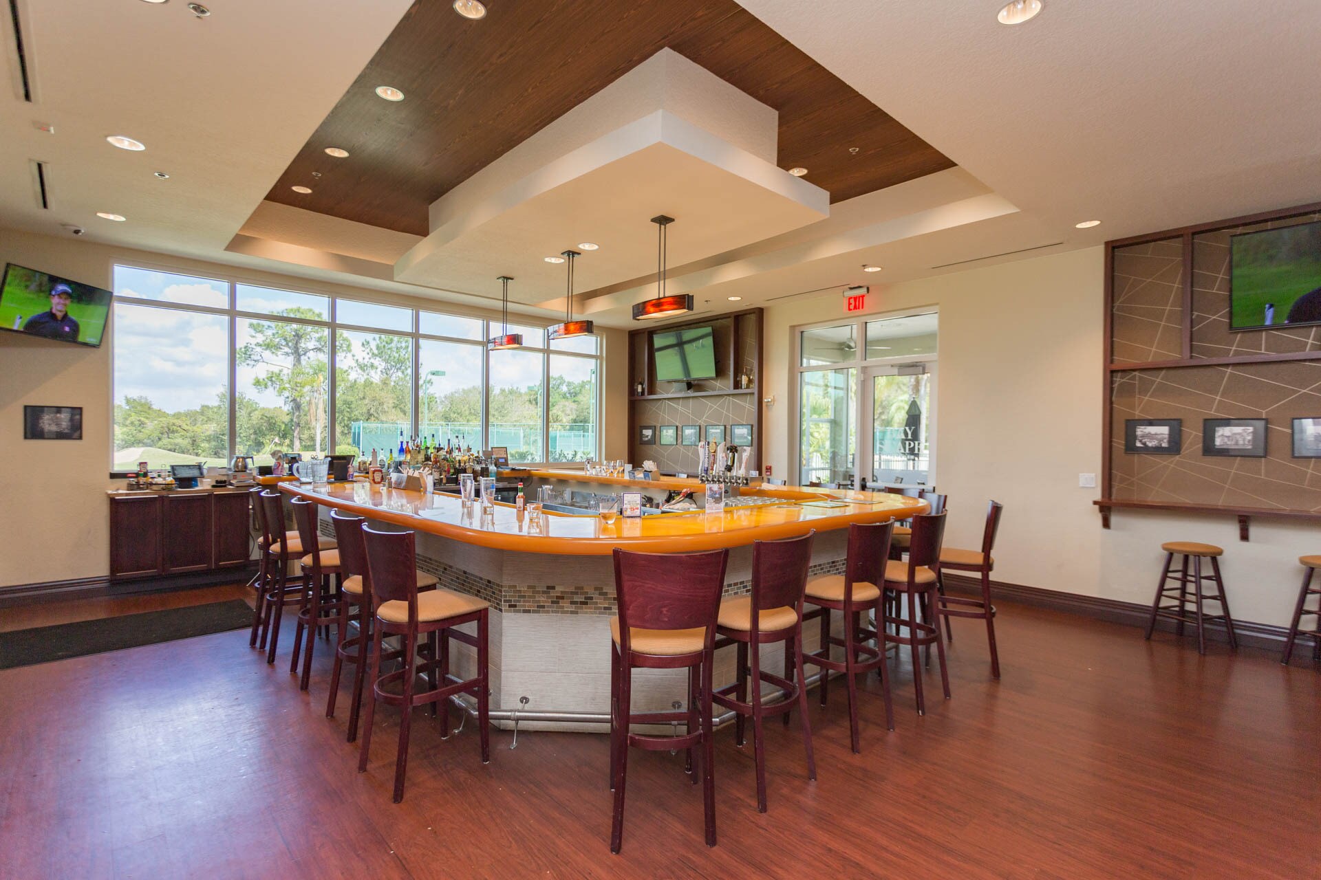 Community clubhouse conveniently includes a restaurant and meeting space - 18135 Nassau Point Dr