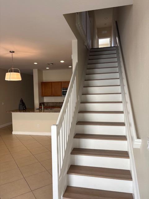 Building Photo - 9491 SW Merlin Ct
