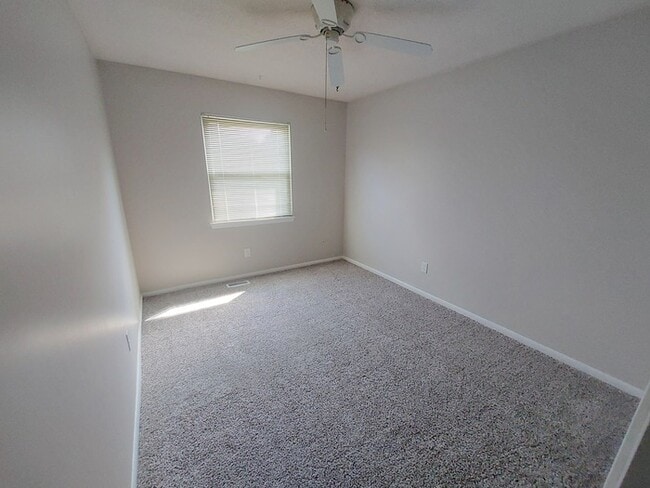 Building Photo - 804 Biltmore Dr