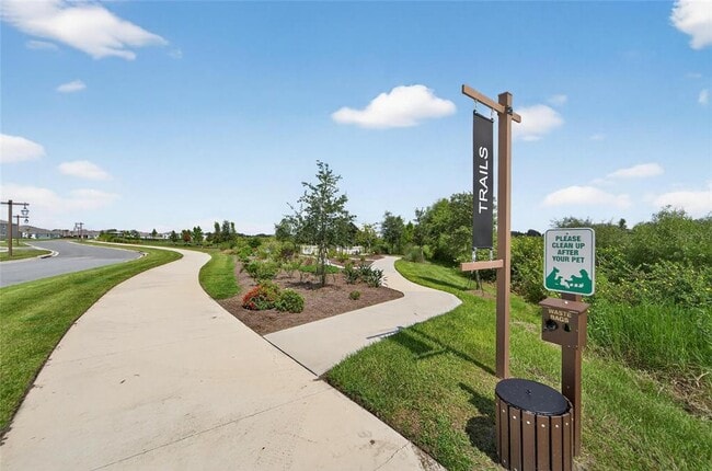 Building Photo - 3504 White Dandelion Ct