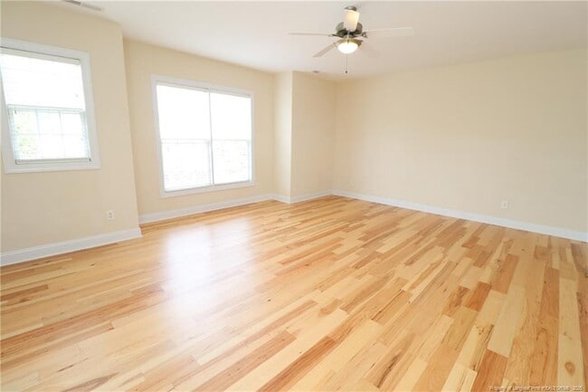 Building Photo - 406 Golden Harvest Loop