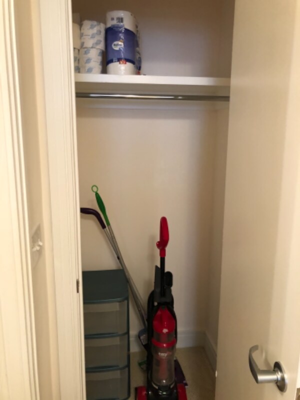 Building Photo - 800 4th St SW