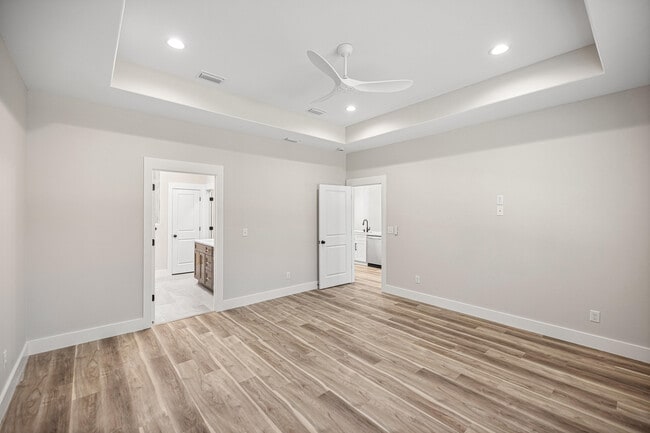 Building Photo - 109 Spruce St