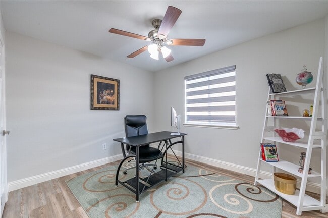 Building Photo - 8825 Chisholm Trail