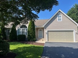 Building Photo - 108 Landing Dr