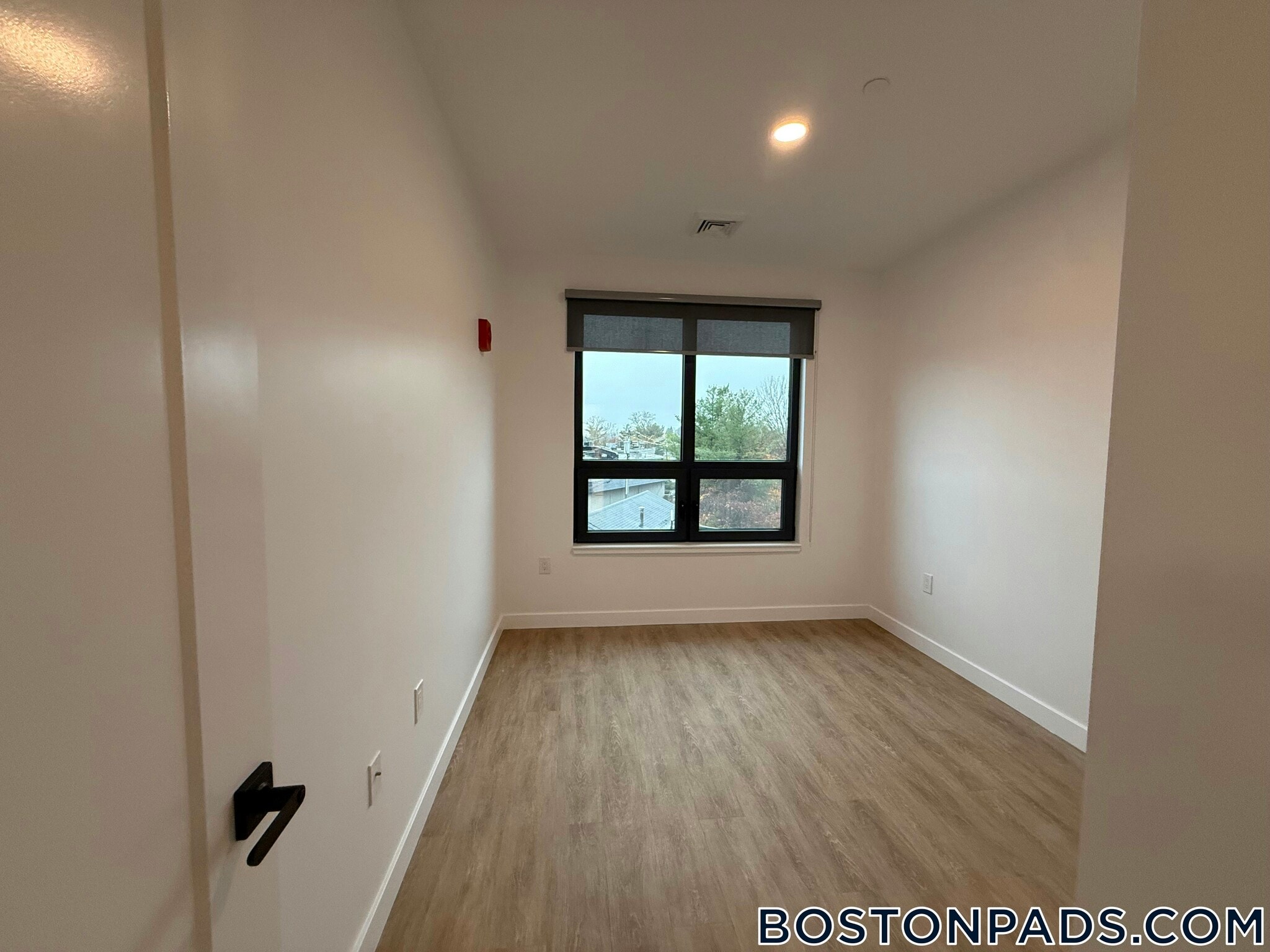 Building Photo - 199 Gardner St