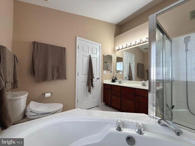 Building Photo - 6659 Patent Parish Ln