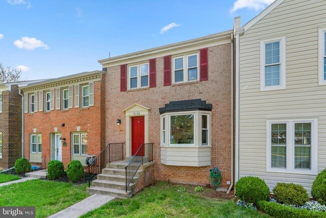 Primary Photo - 9130 Bobwhite Cir