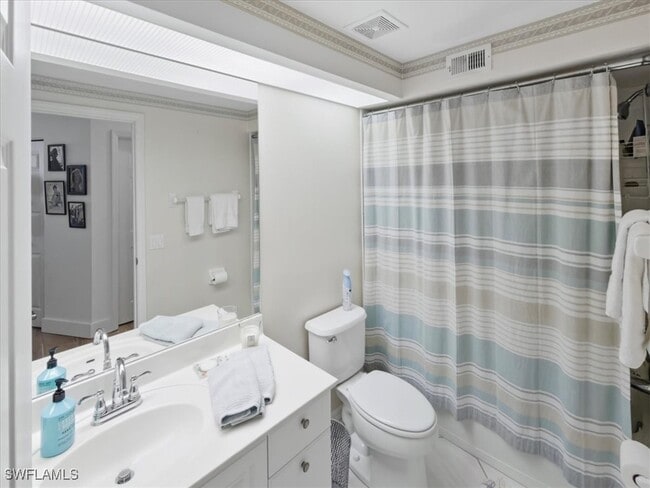 Building Photo - 6876 Redbay Park Rd