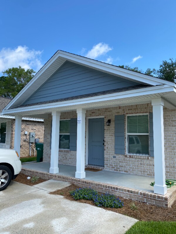 Building Photo - 217 Hudson Boyd Ct