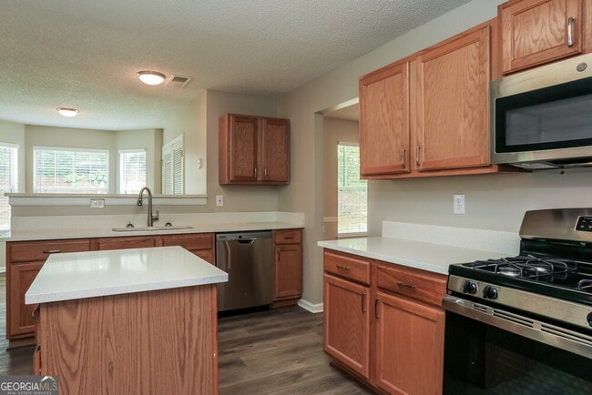 Building Photo - 5357 Knights Landing