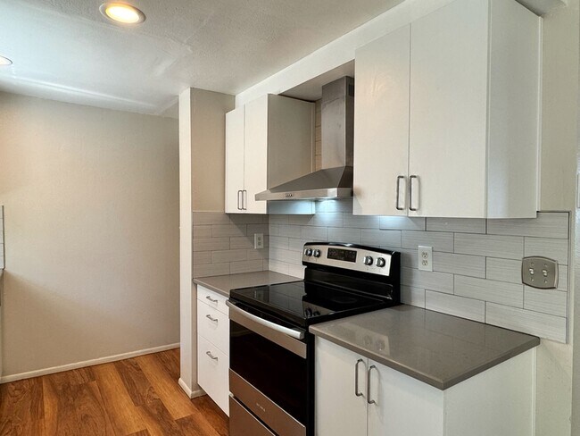 Building Photo - 7254 S Tamarac St