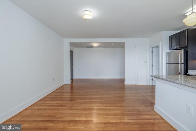 Building Photo - 1575 Spring Pl NW