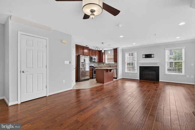 Building Photo - 12825 Fair Briar Ln