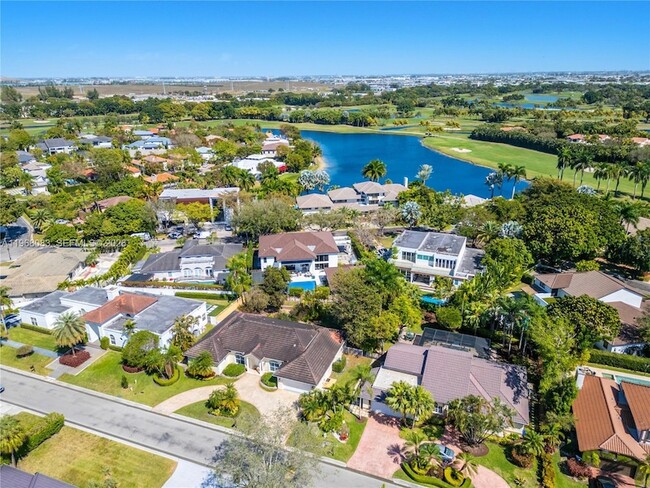 Building Photo - 5253 NW 94th Doral Pl