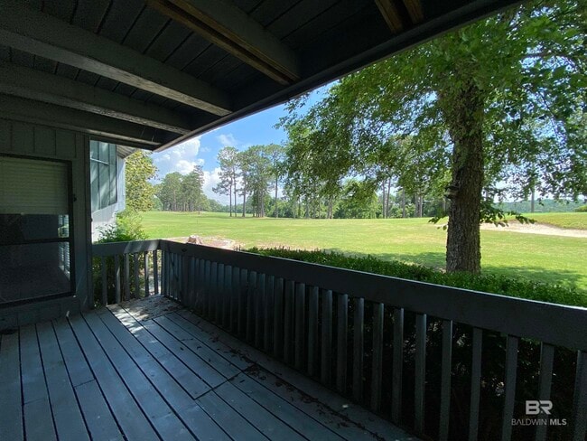 Building Photo - 109 Golf Terrace