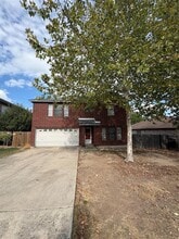Building Photo - 7908 Rosenberry Dr
