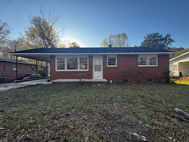 Building Photo - 3 Bedroom House in Worthdale Neighborhood of Raleigh