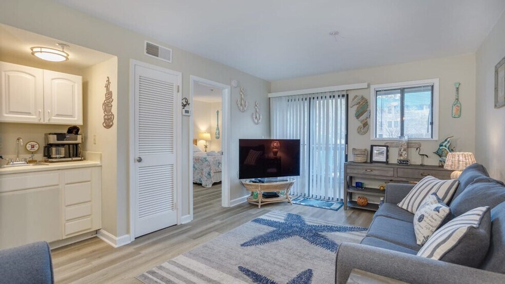 Building Photo - 239 Beach City Rd