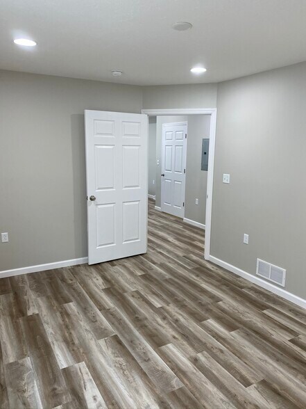 Bed Room Looking Out - 1213 Ridge Ave