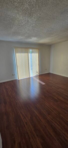 Primary Bedroom - 3318 Blue Ridge Cir