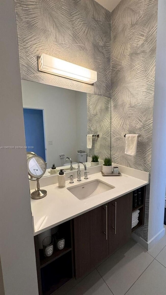 Building Photo - 7875 NW 107th Ave