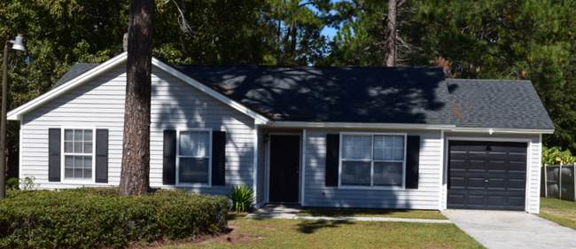 Primary Photo - Beautiful Ranch Home in Rincon