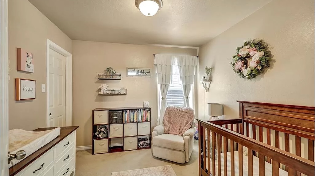 Building Photo - 9000 Eastwood Ave